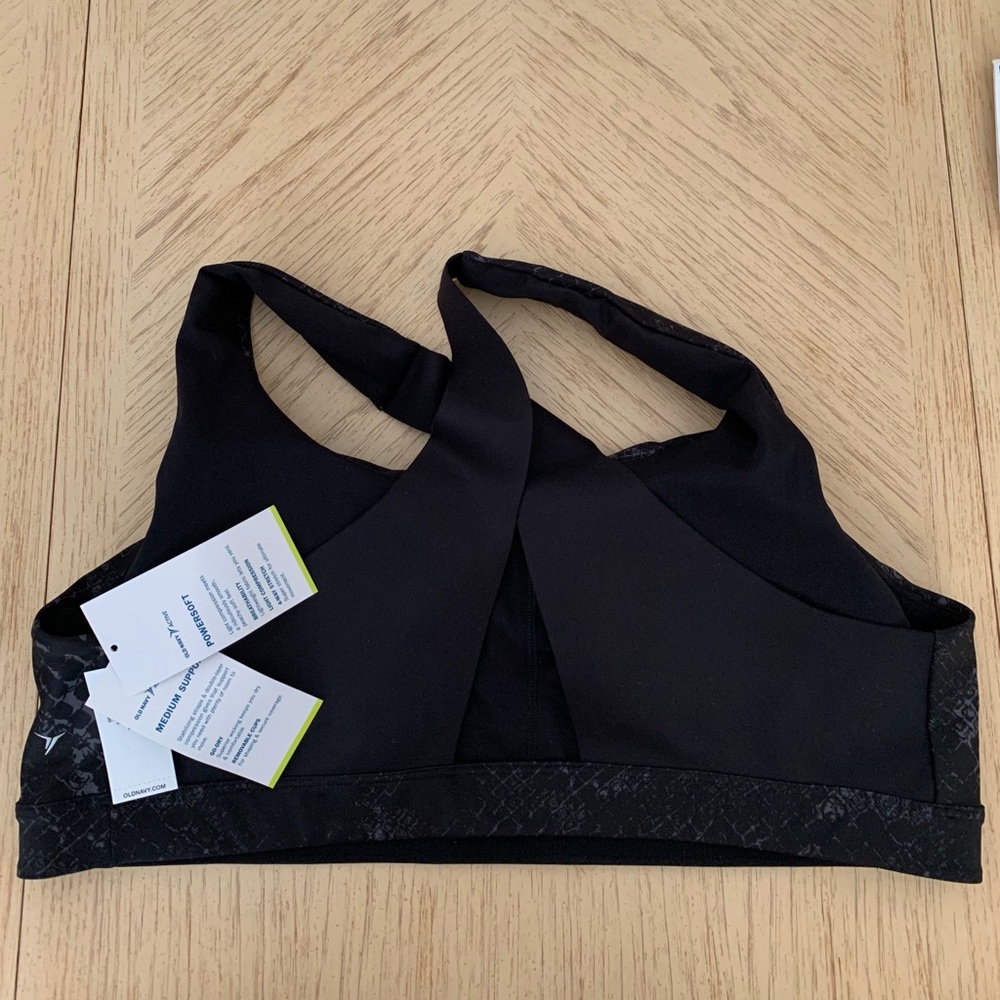 Old Navy Black Snake Print Sports Bra